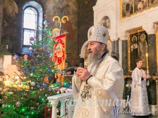 Православные празднуют Рождество Христово. Митрополит Онуфрий и Барак Обама поздравили верующих