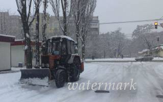Киевлян пугают осложнением погодных условий. В мэрии рассказали, почему дороги плохо очищены