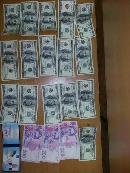 В Кропивницком на взятке в 3 тысячи долларов «погорел» судья(фото)