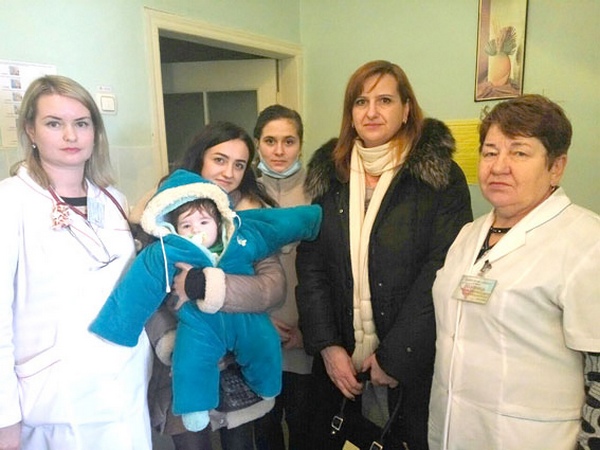 Полтавская полиция разыскивает родных малыша, которого оставили в детской больнице(фото)
