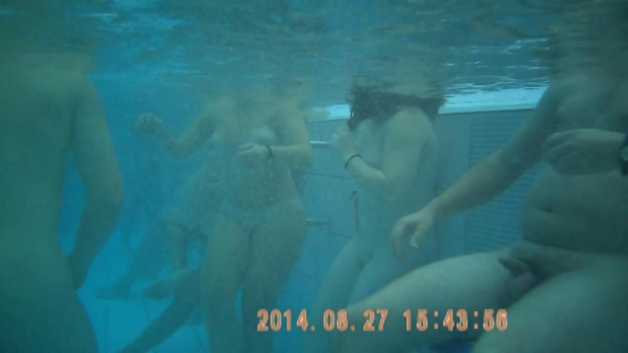 Nudist Caught Naked Underwater In The Spa Pool 5 [2014 ., Nudist,Underwater, CamRip]