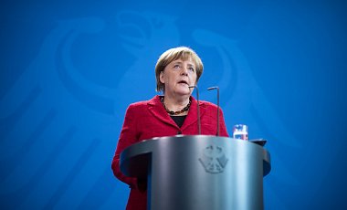 Меркель будет искать с Трампом компромисс по торговым соглашениям
