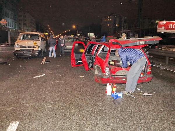 В Киеве произошло массовое ДТП: столкнулись сразу шесть автомобилей(фото)