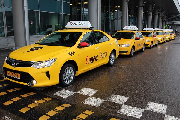 «Яндекс.Такси» и Шереметьево запустили всеобщий сервис