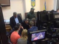 Суд взял Насирова с левом внесения залога