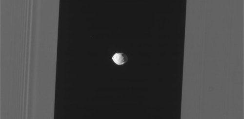 Спутник Сатурна Пан #2