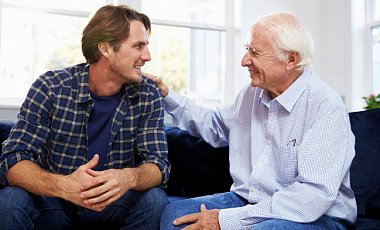 Поддержка домашних продлевает бытие пожилым людам - исследование