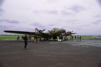 B-17G Flying Fortress Walk Around