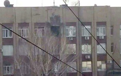 В ДНР отрицают обстрел здания: Идут учения