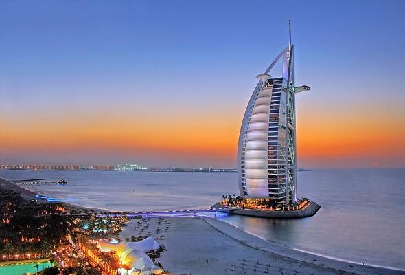 Будто Дубаи прельщает богатых туристов