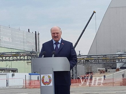А.Лукашенко пообещал содействовать установлению мира в Украине