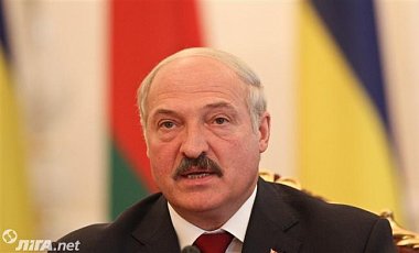Лукашенко преднамерен выслать гуманитарную поддержка в Донбасс
