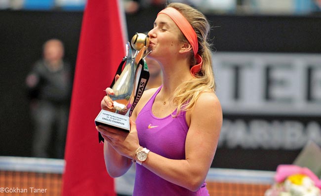 Свитолина победила Мертенс и завоевала титул на турнире в Стамбуле