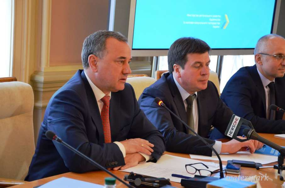 У Верховній Раді проложено круглий стіл на тему: «Фонд енергоефективності: міжнародний досвід та українські перспективи»