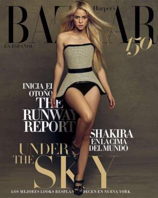 Шакира в обольстительном платье украсила обложку Harper’s Bazaar