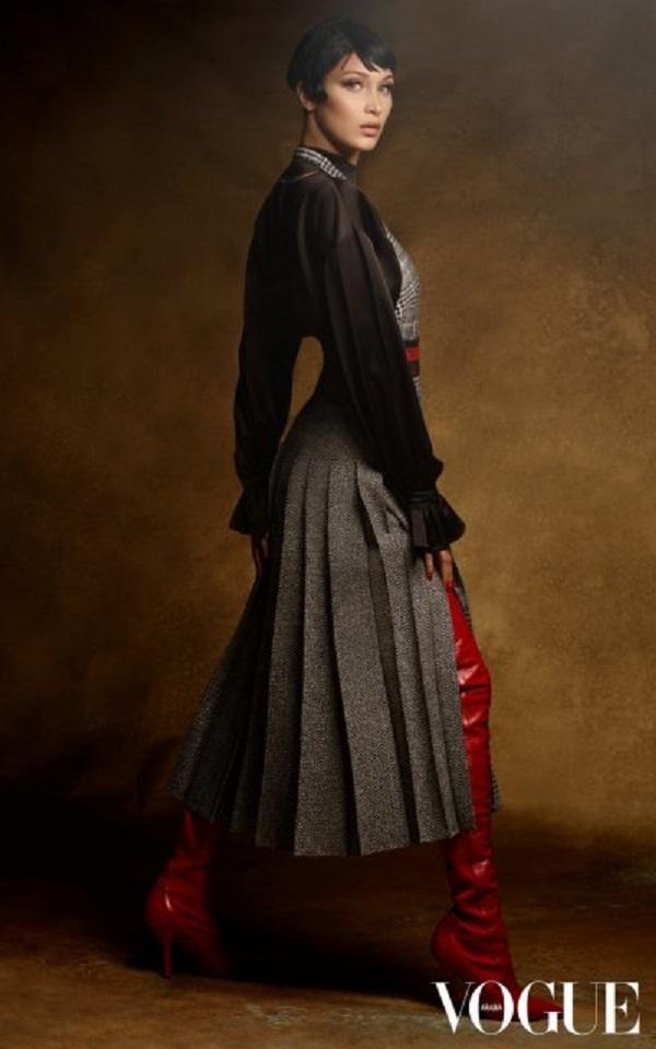 Белла Хадид украсила обложку сентябрьского номера Vogue Arabia