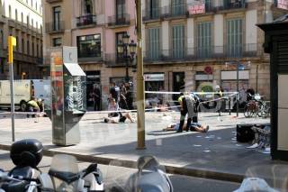 ИГИЛ взяло на себя ответственность за теракт в Барселоне. Один-одинехонек подозреваемый застопорен, другой ликвидирован