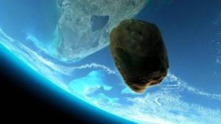 К Земле близится гигантский астероид