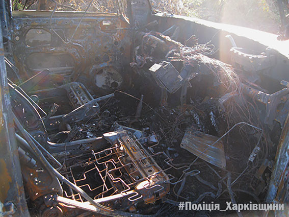 В Харьковской области из гранатомета расстреляли авто: фото