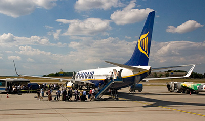 Ryanair выдает ваучеры на покупку новоиспеченных авиабилетов