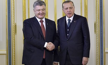 Порошенко после встречи с Эрдоганом: Продолжим биться за Крым