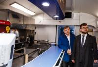 Луковица "Укрзализныци" пообещал горячее кормежка в ночных поездах уже в ноябре