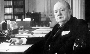 На торге в США загнали окурок сигары Черчилля