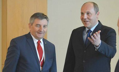 Украина и Польша согласовали открытие новоиспеченных пунктов пропуска