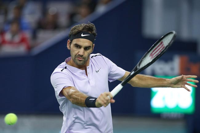 Федерер стартовал с победы на турнире ATP в Базеле