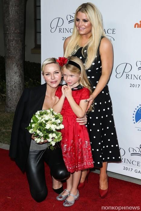 Джессика Симпсон познакомила 5-летнюю дочь с княгиней Монако