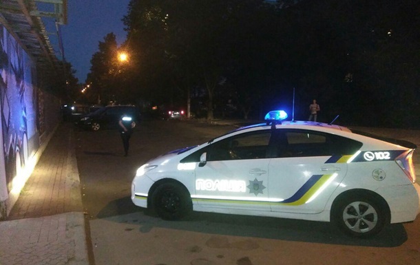 В Херсонской области обстреляли автомобиль, есть раненые
