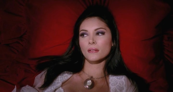   / The Love Witch (2016) HDRip