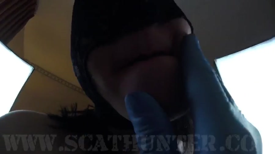 Scathunter - Get Shit Slave - Pissing - Smearing (28 October 2019/720p/1280x720)